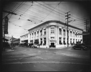 https://historicseattle.org/wp-content/uploads/2022/09/MOHAI-Photo-1925-University-National-Bank-300x237.jpg